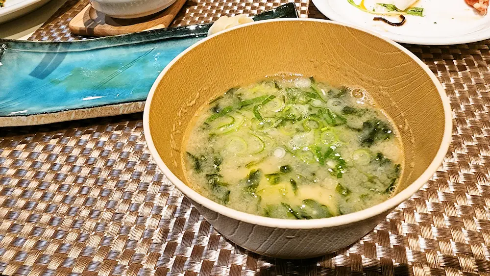 かなざし_食べ放題_味噌汁