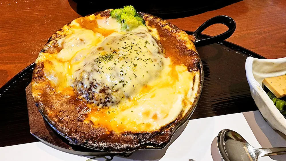 ハンバーグの森 Green Greenの煮込みハンバーグアップ