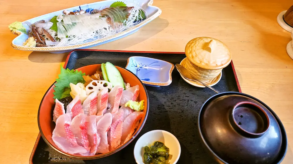 味くらべの金目鯛と活イカ