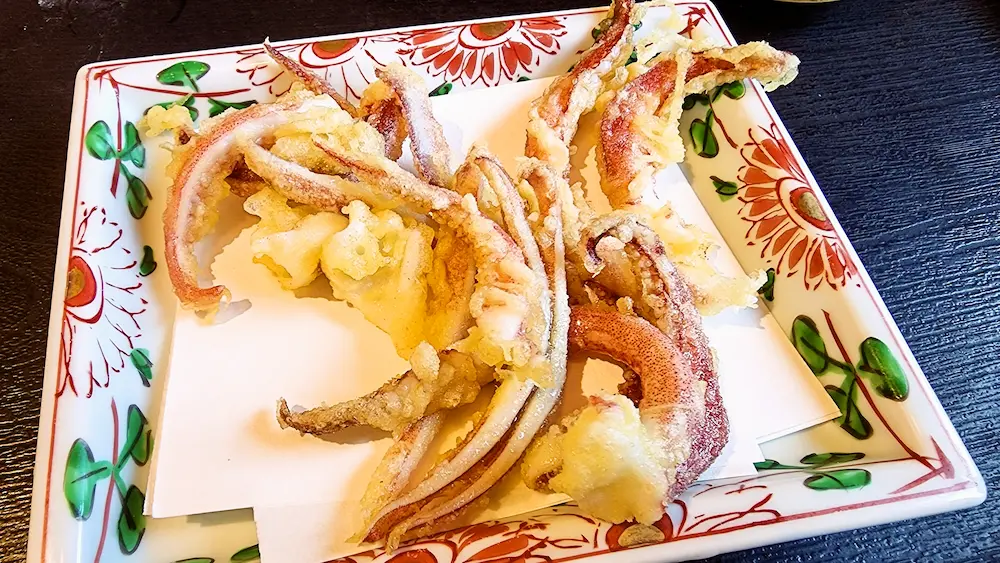 味くらべの活イカの天ぷら