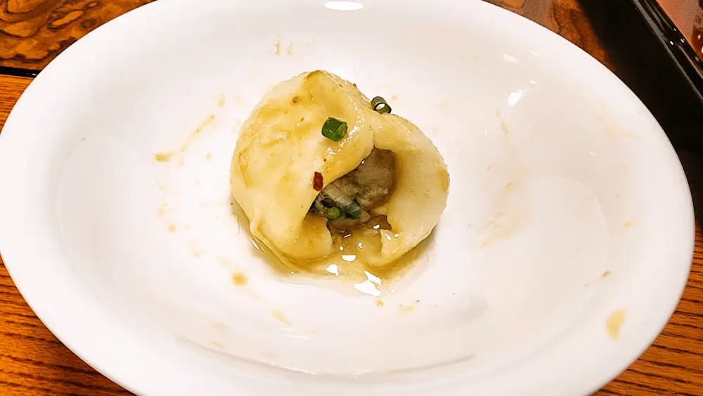 發巳 藤枝店の茹で餃包（ユデギョウパオ）の中身