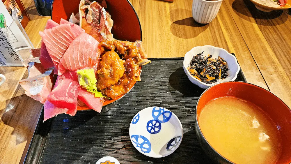 おさかないっぱい福のマグロ最強どーん 極