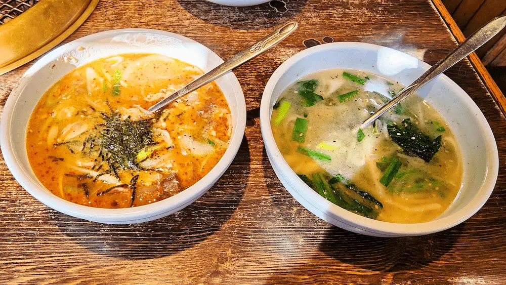 中込精肉店のカルビスープと野菜スープ