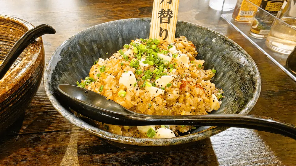 海飯の月替わりチャーハン、毎月15日に変更になります。