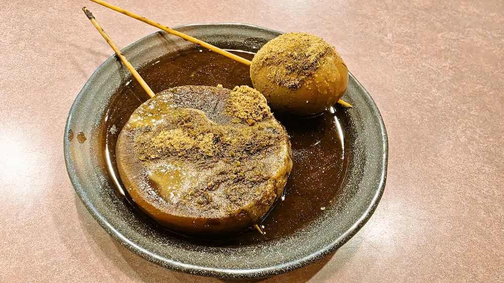 鐘壱の静岡おでん、卵と大根