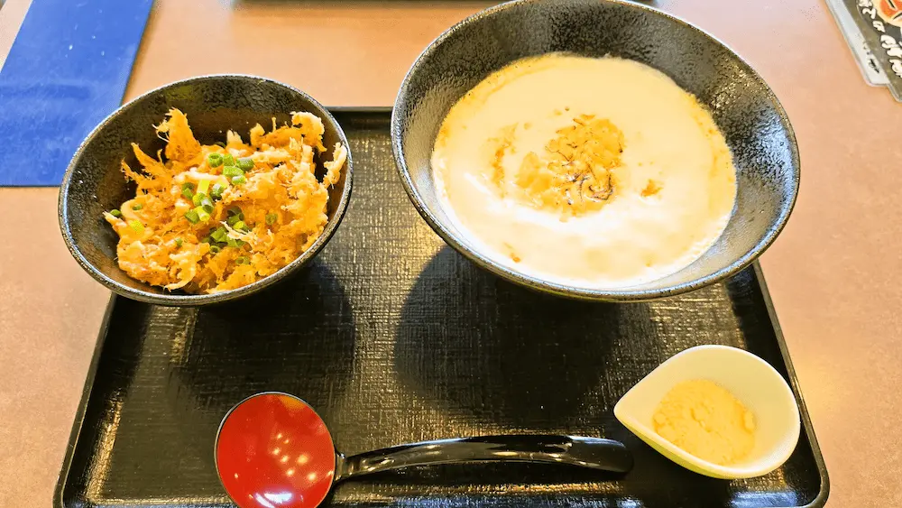 鐘壱の3種のチーズうどん