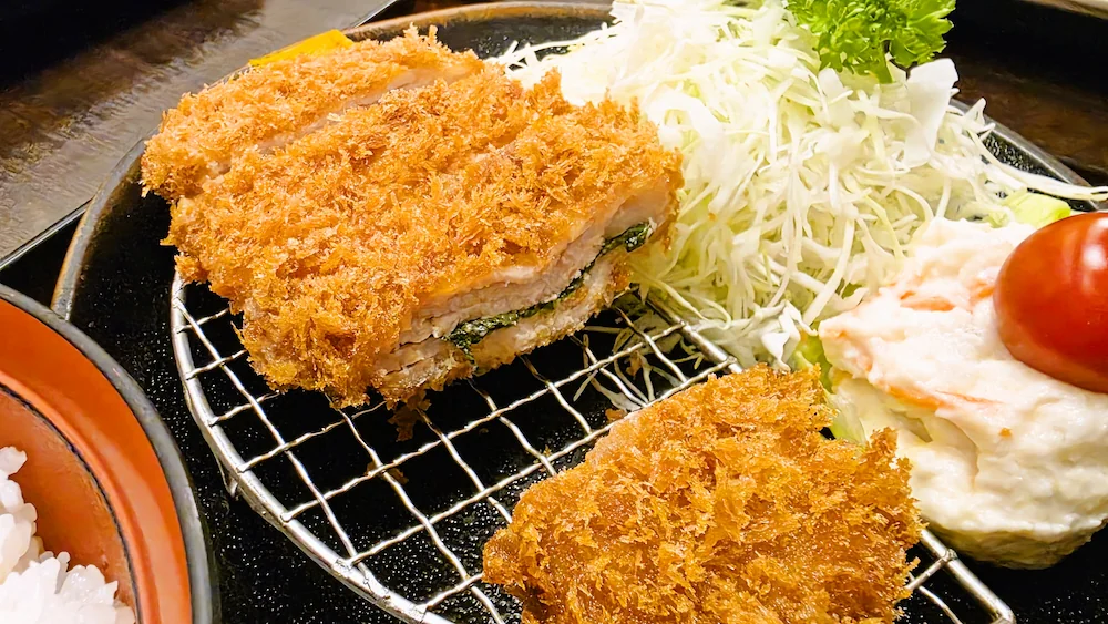 大正亭のしそ入りカツ定食