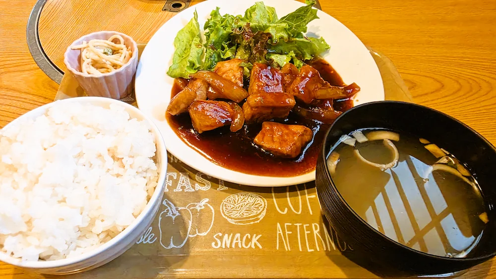 カフェ食堂きこりの日替わり定食