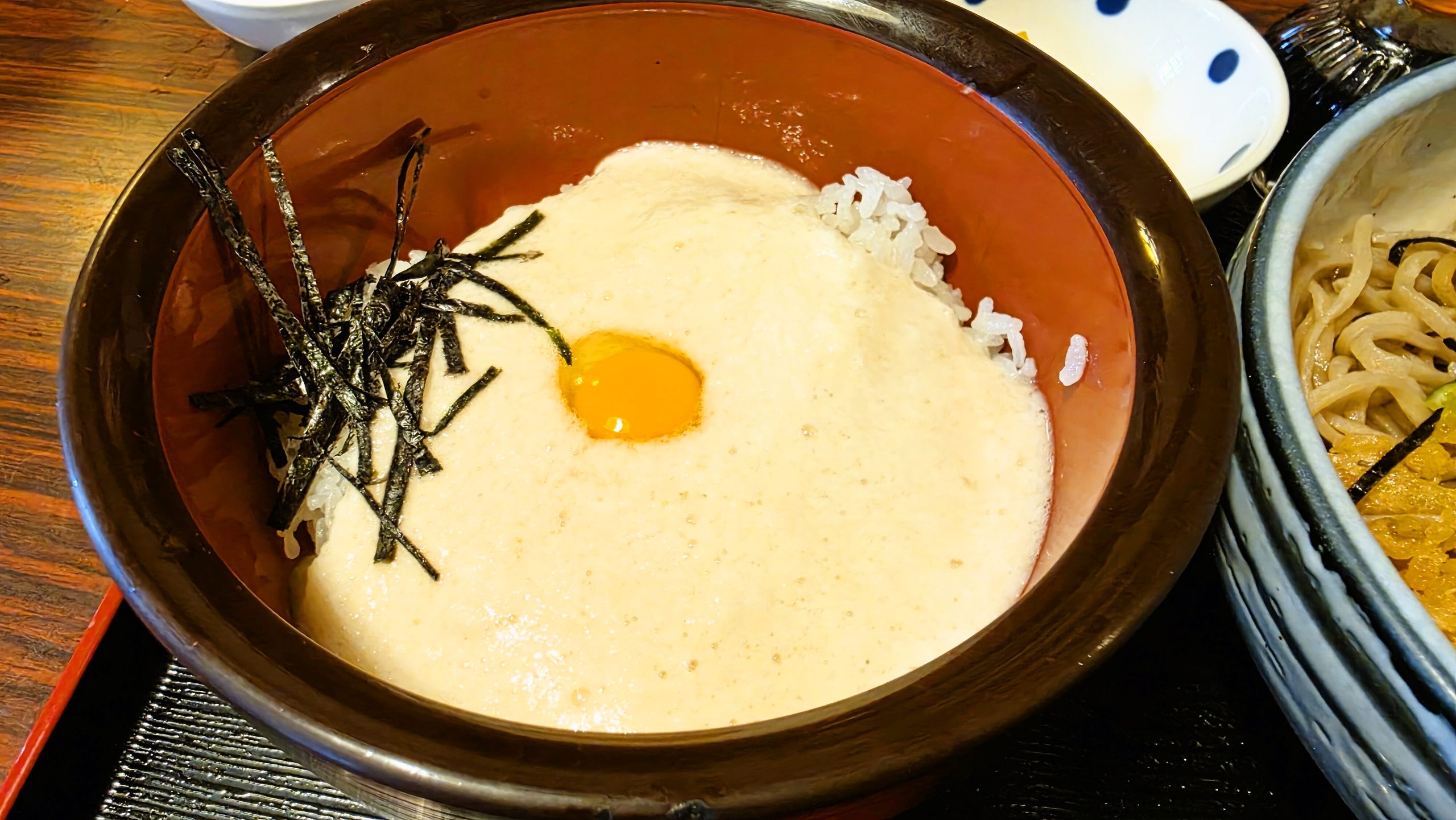 そば処 錨のとろろ丼