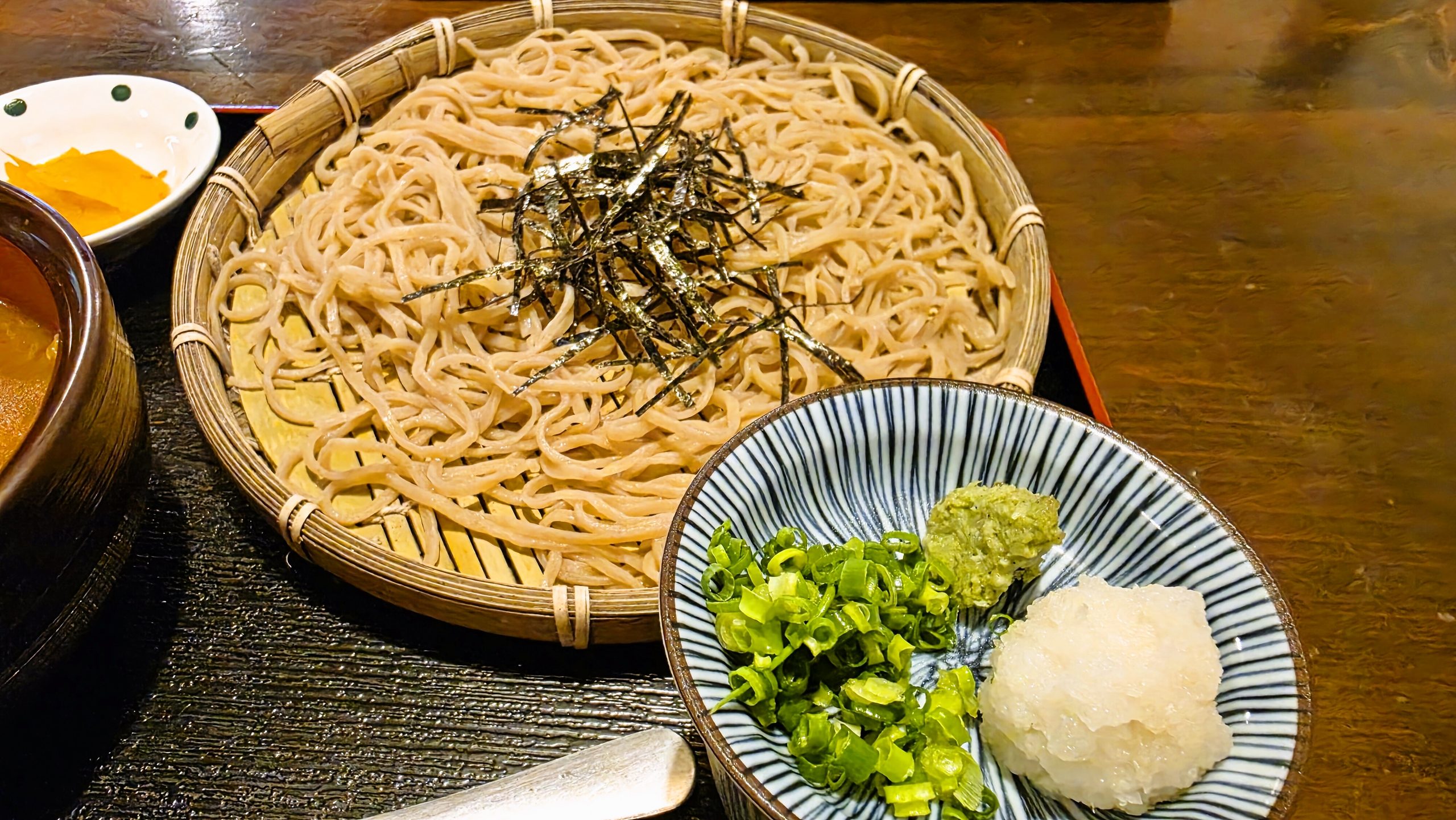 そば処 錨のざるそばのアップ