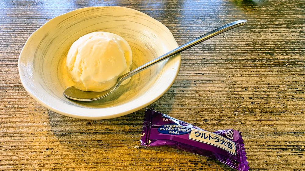 とんかつ錦で提供されるアイス