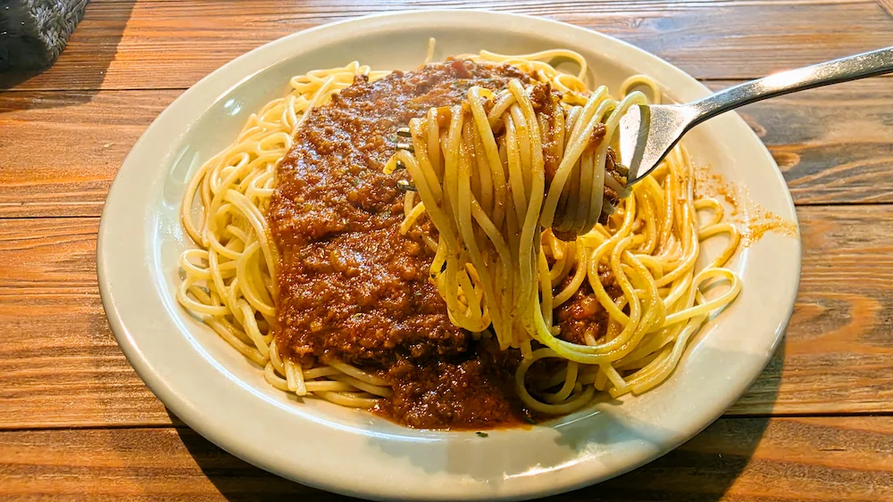 夢の中へ 二代目のミートソーススパゲティのアップ